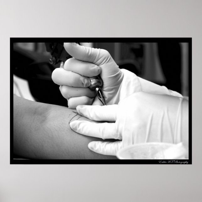 Ein Künstler am Arbeitsplatz Poster (Vorne)