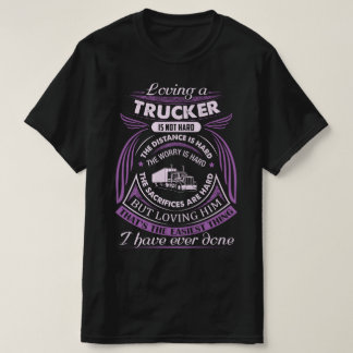 Ein Lastwagen zu lieben ist nicht schwer T-Shirt