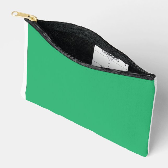 Ein lebendiges grünes Blatt mit prominenten Venen  Zubehörtasche (Offen)
