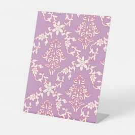 Ein lebendiges Textildesign mit faszinierender Obe Sockelschild