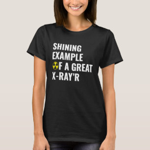 Ein leuchtendes Beispiel für eine Krasse Radiologi T-Shirt