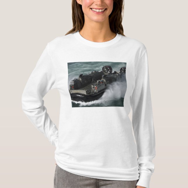Ein Luftpolster der US-Marine T-Shirt (Vorderseite)