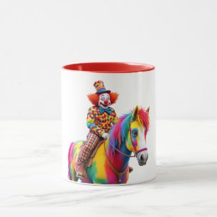 Ein lustiger Clown, der auf einem mehrfarbigen Pfe Tasse