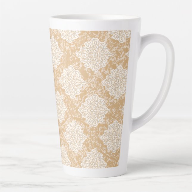 Ein luxuriöses indisches Hochzeitskleid mit Detail Milchtasse (Rechts)