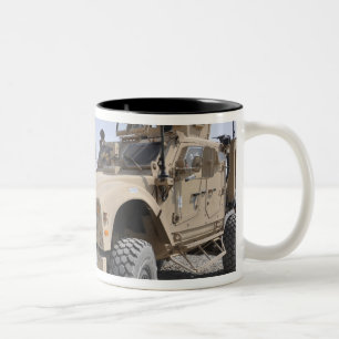 Ein M-ATV Bergwerk-beständiger Hinterhalt schütz Zweifarbige Tasse