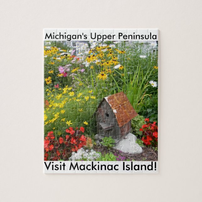Ein Mackinac Insel-Blumen-Garten (Vertikal)