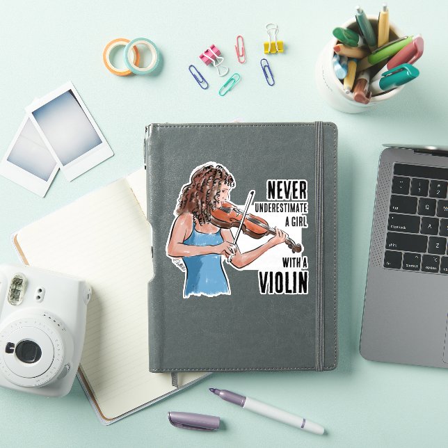 Ein Mädchen mit einem Violin-Aufkleber Aufkleber (iPad Hülle)