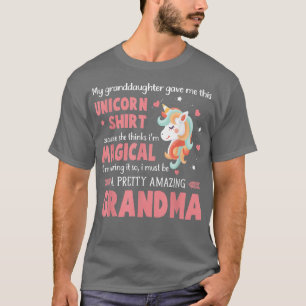 Ein magisches Oma-Einhorn von der Großtochter T-Shirt