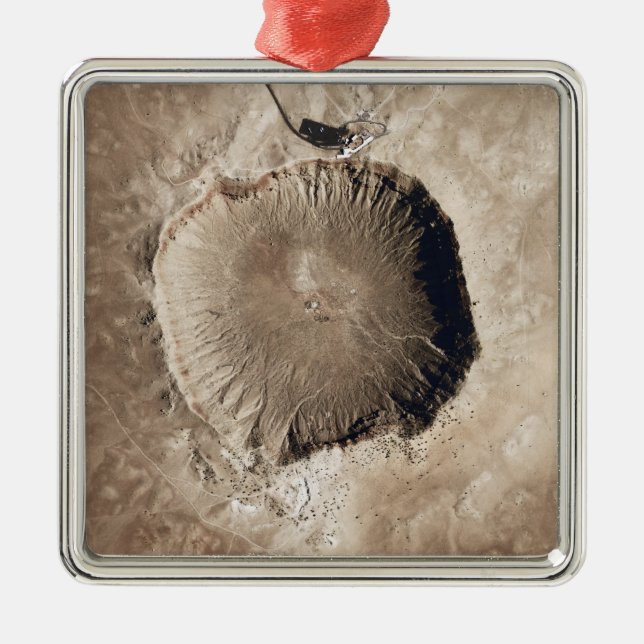 Ein meteoriter Aufprallkrater Silbernes Ornament (Vorne)