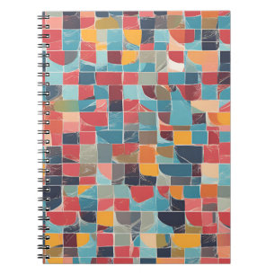 Ein modernes Notebook mit lebhaftem Mosaikdesign Notizblock