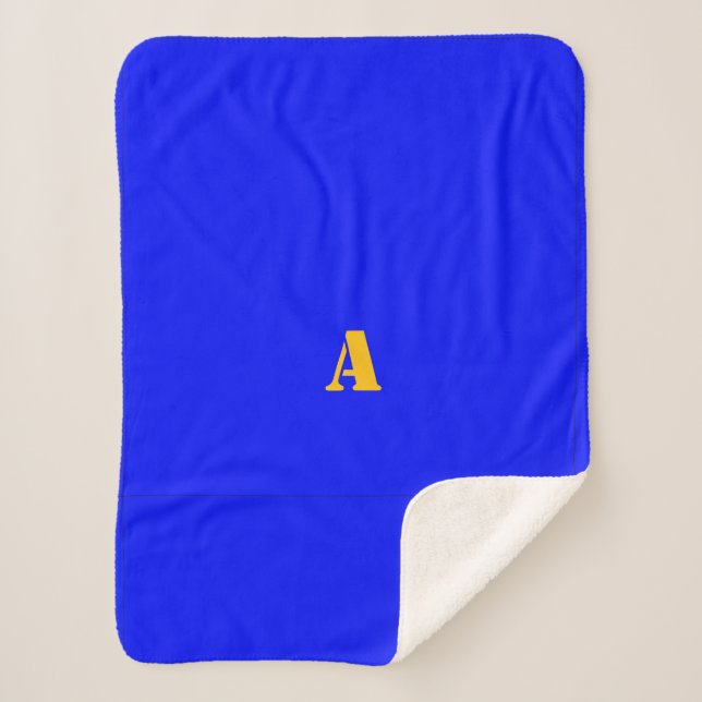 Ein Monogramm Blauer Fleece-Blankon Sherpadecke (Vorderseite)