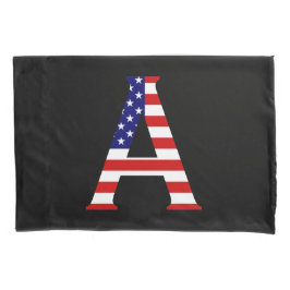 Ein Monogramm überlagert sich auf der Flagge der U Kissenbezug