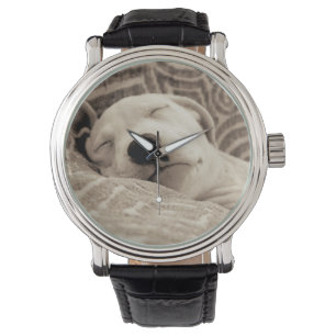 Ein müder Hund Armbanduhr