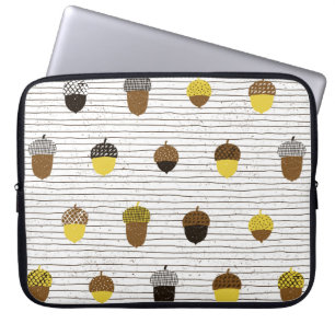 Ein nahtloses Muster. Dekoration der Herbstfläche Laptopschutzhülle