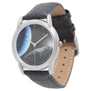 Ein Neptun ist ein winziges Mondlager. Armbanduhr