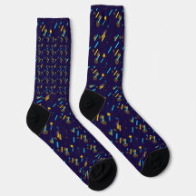 Ein Paar lebhafte kniehohe Socken mit einem farben