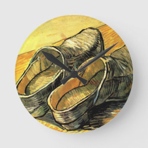 Ein Paar Lederschuhe von Vincent van Gogh Runde Wanduhr