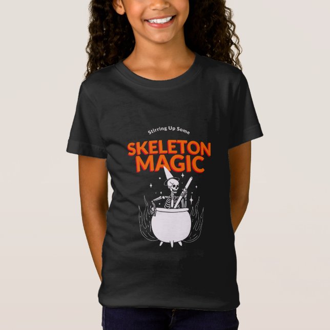 Ein paar Skelettmagie hervorbringen T-Shirt (Vorderseite)