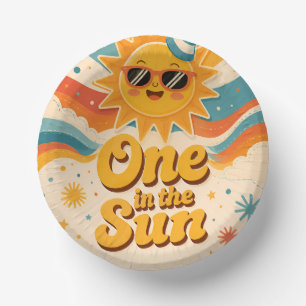 Ein Papierplatten im Sonnendesign Pappteller