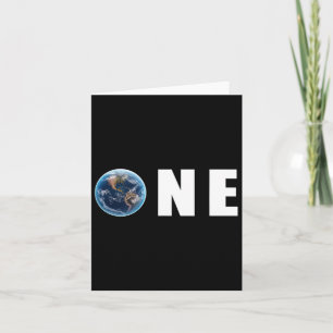 Ein Planet kümmert sich um das Outfit-Geschenk des Karte