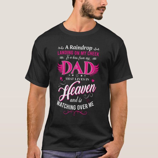 Ein Raindrop, der auf meiner Wange landet, ist ein T-Shirt (Vorderseite)