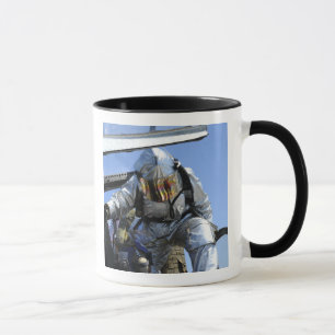 Ein Rettungsbohrgerät wird am Führerraum Tasse