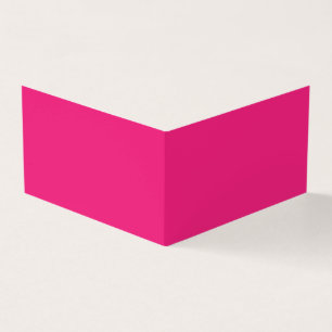 ein rosa Hintergrund mit schwarzem Rand