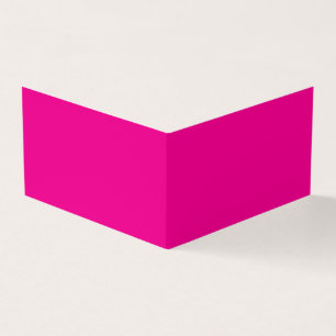 ein rosa Hintergrund mit schwarzem Rand