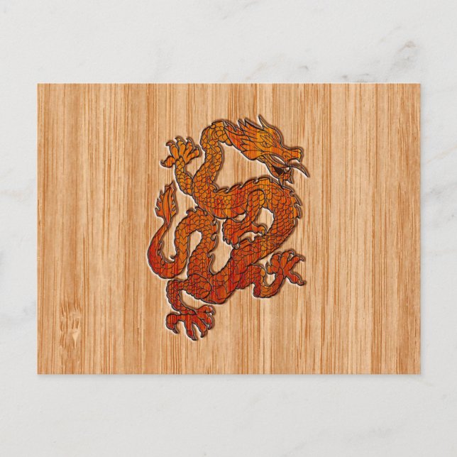 Ein roter Drache auf Bamboo wie Postkarte (Vorderseite)