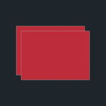 ein roter Hintergrund mit Einladung<br><div class="desc">Das Design ist ein großes, blaues Quadrat mit einer weichen Textur und tiefem Blau. Die Farbe ist beruhigend und beruhigend, was ein Gefühl der Ruhe hervorruft. Die Umgebung des Bildes ist ein großer, offener Raum, möglicherweise ein Himmel oder eine große Weite Wasser. Der blaue Platz zeichnet sich durch seine lebhafte...</div>