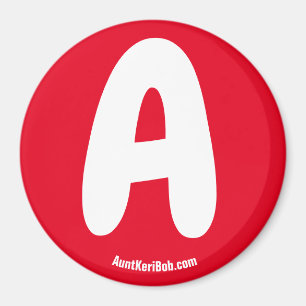 Ein roter Kühlschrank Magnet