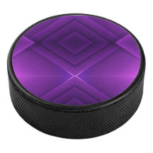 Ein rundes, violettes Hockey-Puck mit einem geomet