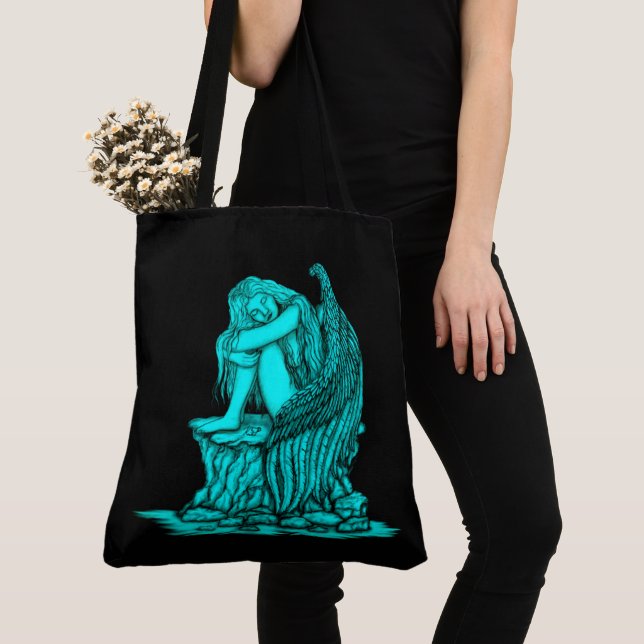 Ein schlafender Engel auf dem Stein Tasche (Von Nahem)