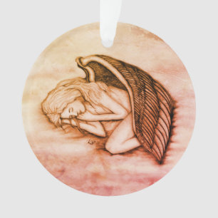 Ein schlafender Engel auf den Himmelswolken im Sum Ornament