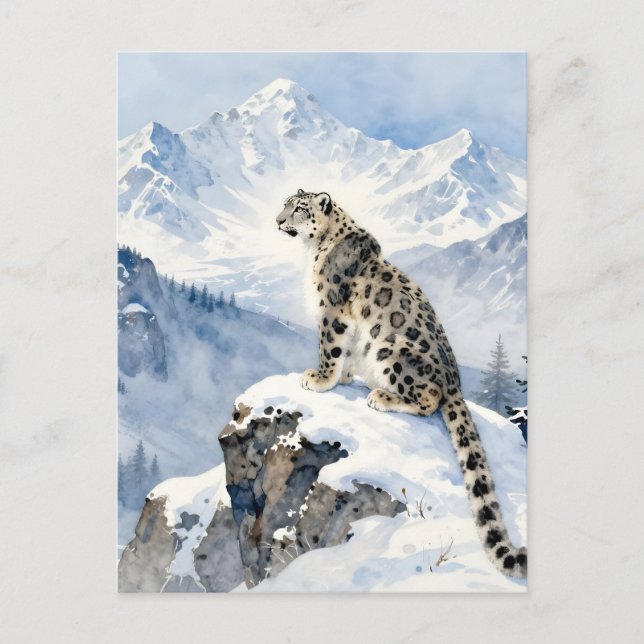 Ein Schneeleopard auf einem schneebedeckten Berggi Postkarte (Vorderseite)
