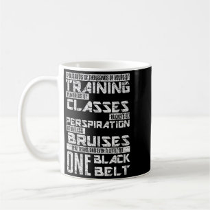 Ein schwarzer Gürtel Martial Arts Jiu Jitsu Karate Kaffeetasse