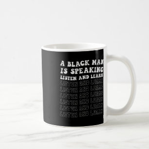Ein Schwarzer hört zu und lernt ihn schwarz Kaffeetasse