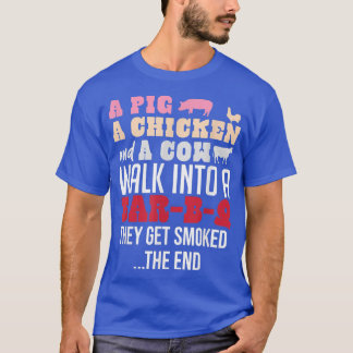 Ein Schweinehähnchen und eine Kuh laufen in ein Ba T-Shirt