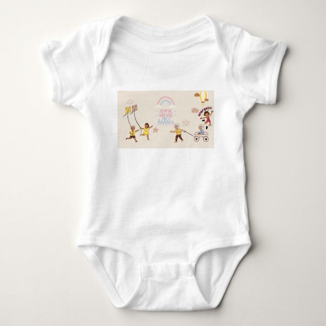 Ein Shirt für Kinder und Anzug (Vorderseite)