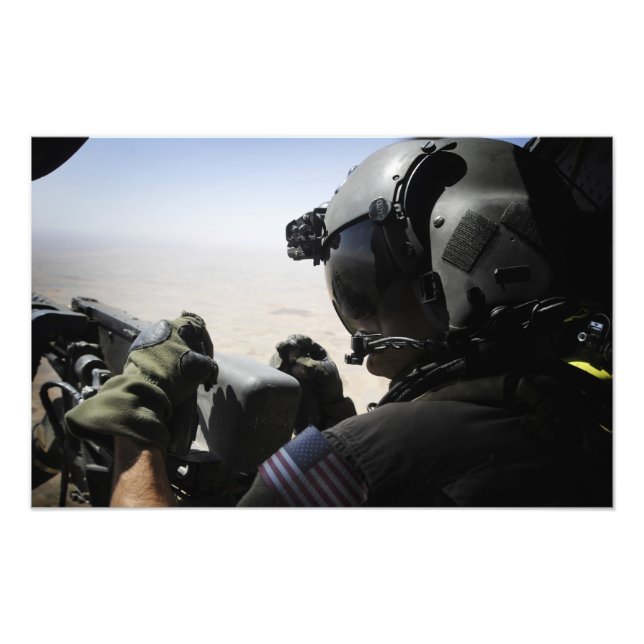 Ein Soldat bietet Sicherheit Fotodruck (Vorne)