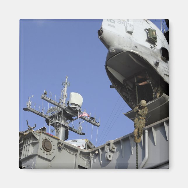 Ein Soldat mit schnellen Seilen Magnet (Vorne)