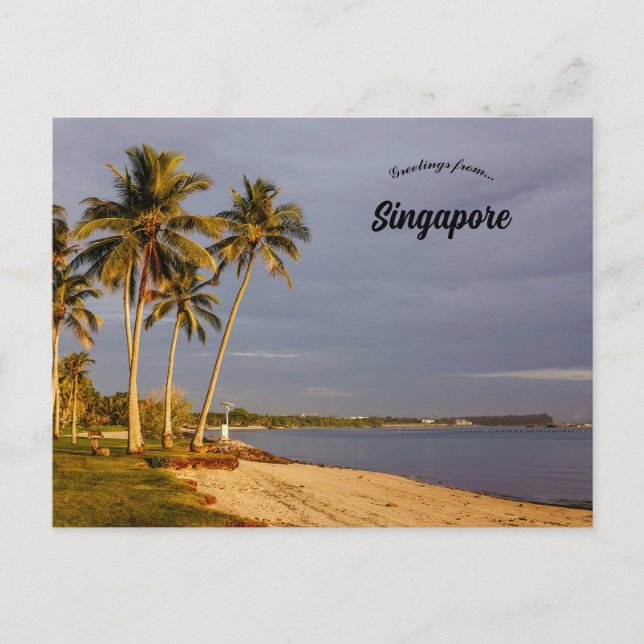 Ein Sonnenaufgang an der Küste in Singapur Postkarte (Vorderseite)