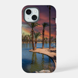 ein spektakulärer Sonnenuntergang am Encanto Park iPhone 15 Hülle