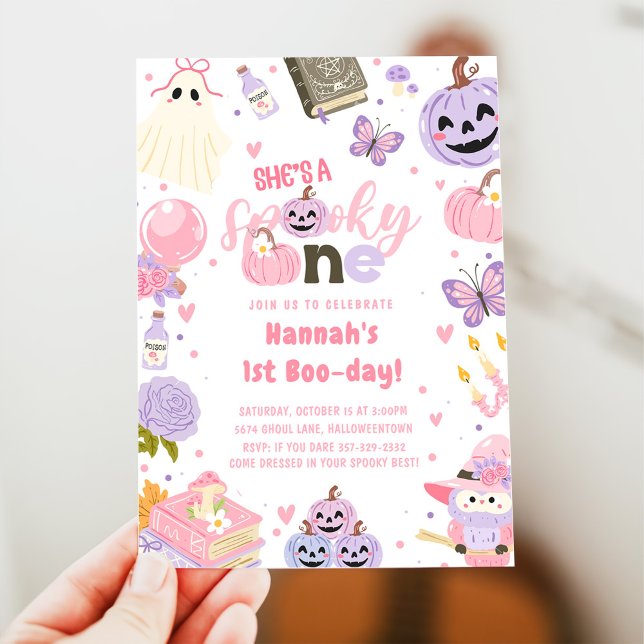 Ein Spooky Babe Niedlich Halloween Ghost 1. Geburt Einladung (Von Creator hochgeladen)