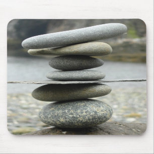 Ein Stapel der Felsen-Mausunterlage Mousepad