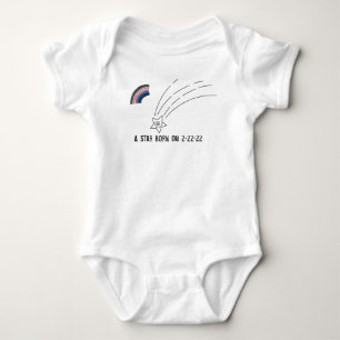 Ein Stern Geboren am zweitägigen 2-22-2022 Baby B Strampler