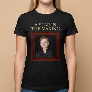 EIN STERN IM WERDEN Personalisiertes Kinderfoto T-Shirt