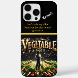 Ein stolzer Bauer steht unter lebendigen Gemüsezüg iPhone 16 Pro Max Hülle
