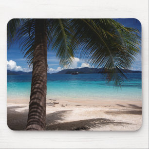 Ein Strand auf KOH Wai Insel in Thailand Mousepad