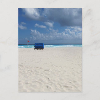 Ein Strandstuhl steht zur Verfügung Postkarte